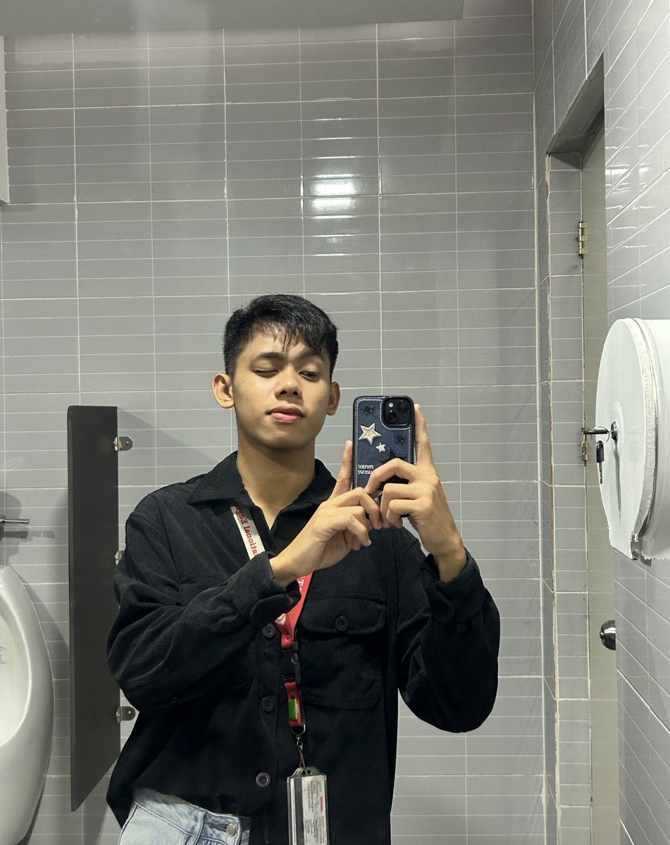 Is there anyone here knows when will be the open house hiring in StarBucks or do they have one here in Batangas? I can’t find it on social medias huhu. Thank you so much! 🫶🏼