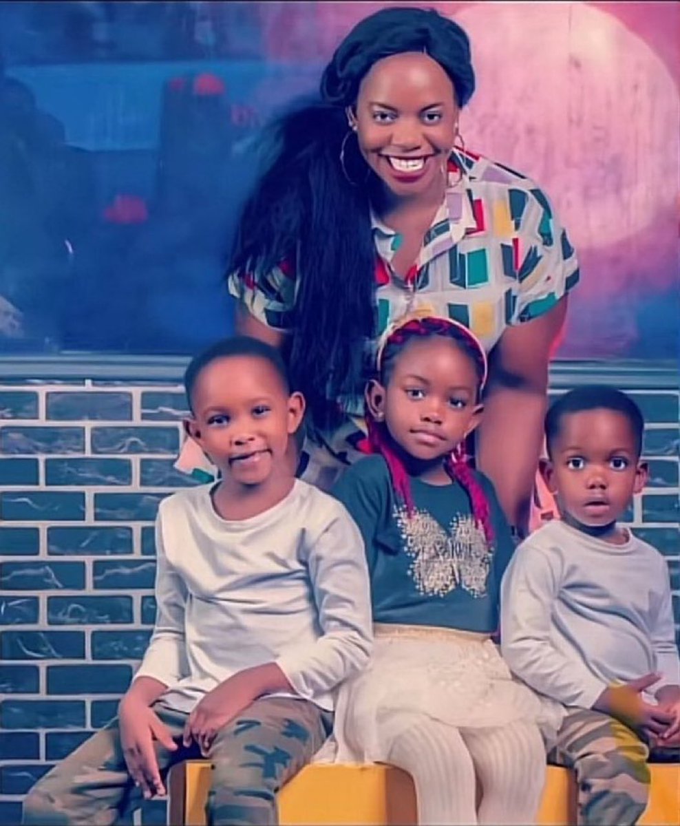 komugisha Peace tweet media