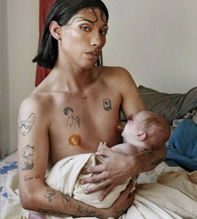 Soy terfa (y a mucha honra) porque defiendo los derechos de las mujeres y las niñas a no ser pisoteadas por varones con fetiches que quieren mantener sus actividades masturbatorias por encima de cualquier cosa o derecho ajeno. Incluso por encima de la salud de bebés, como vemos