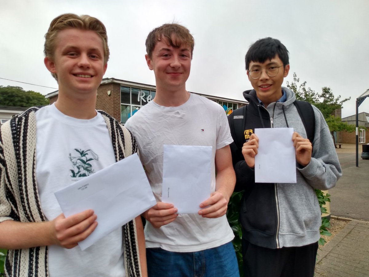 Andrew Ffrench tweet media