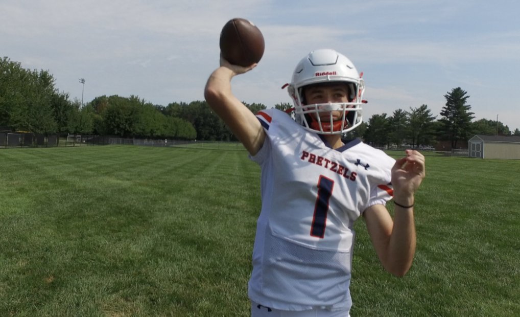 Channel1450com's tweet photo. The Download with DP Episode 52 – Brady Crews

New Berlin senior quarterback Brady Crews sits down to discuss the coaching change in Pretzel territory, his busy offseason that included a trip to the Manning Passing Academy and all things Pretzel football
https://t.co/73WtdCcuN5 https://t.co/DAcVF61hjd