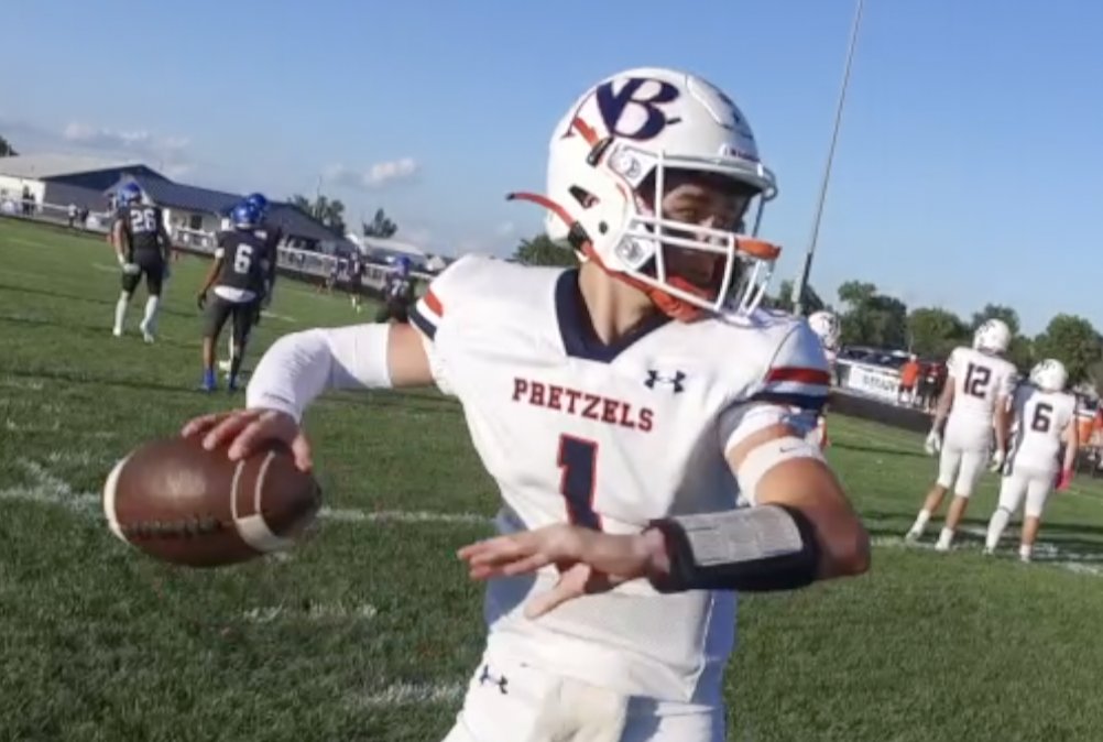 The Download with DP Episode 52 – Brady Crews

New Berlin senior quarterback Brady Crews sits down to discuss the coaching change in Pretzel territory, his busy offseason that included a trip to the Manning Passing Academy and all things Pretzel football
channel1450.com/2025/08/14/the…