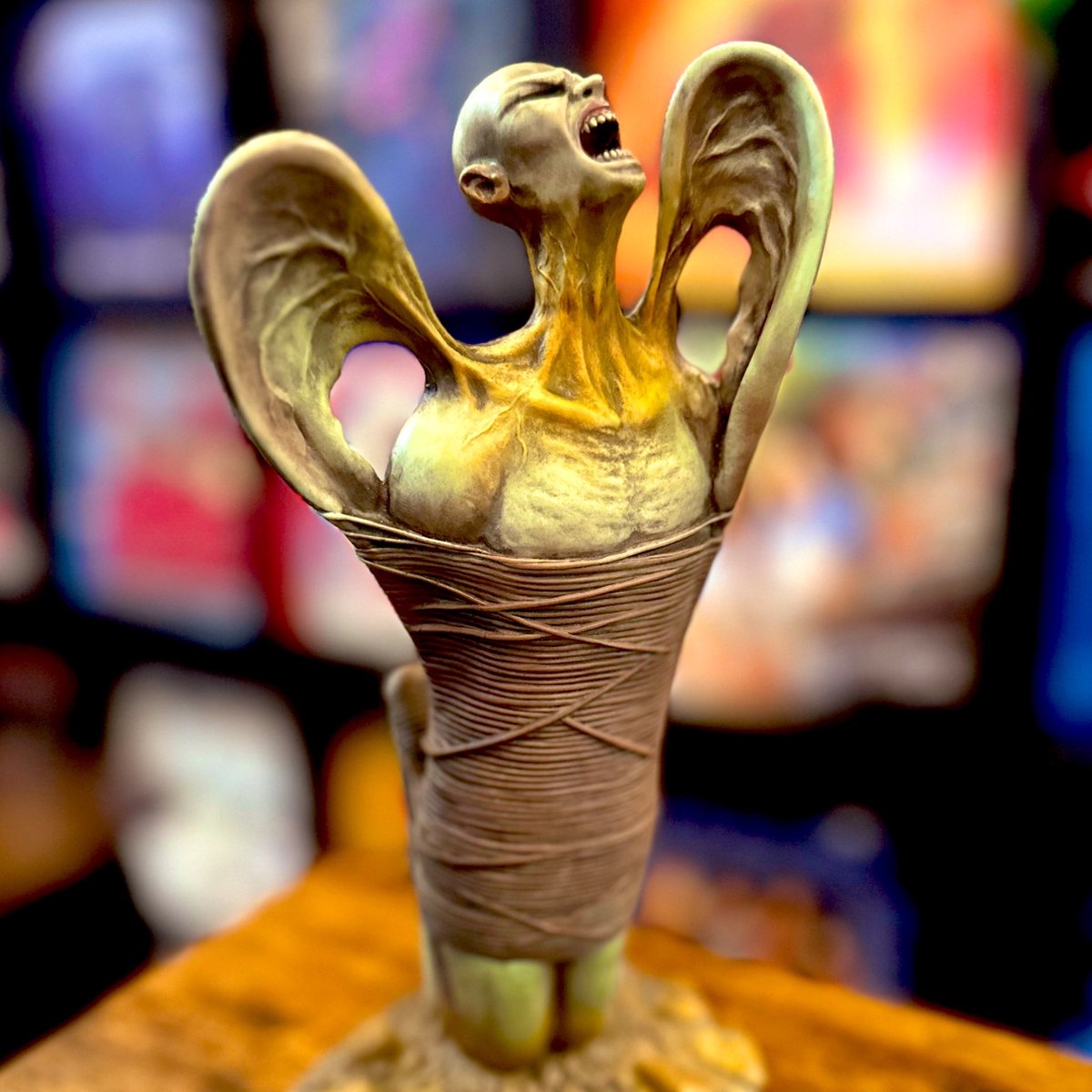 本日8.14(木)は昨夜のTOOL爆音祭で12月の来日公演へのテンションが爆上がりしたSHINJI担当で六本木／乃木坂新店舗<a href="/MetalMasterTYO/">Metal Master Tokyo</a> <a href="/MetalMasterBrew/">Metal Master Brewing</a> が14〜18時▶️六本木<a href="/MetalJusticeTYO/">Metal Justice Tokyo -The Home of Metalheads-</a> が20時〜昼夜ダブルヘッダーリレーオープンします💪

お盆ウィークで穏やかな六本木の街をお楽しみください☀️