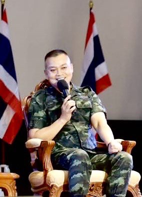 “ผมมาเพื่อสิ่งนี้  เพื่อขับไล่ศัตรูออกจากแผ่นดินไทย”!!

facebook.com/share/p/1773GL…