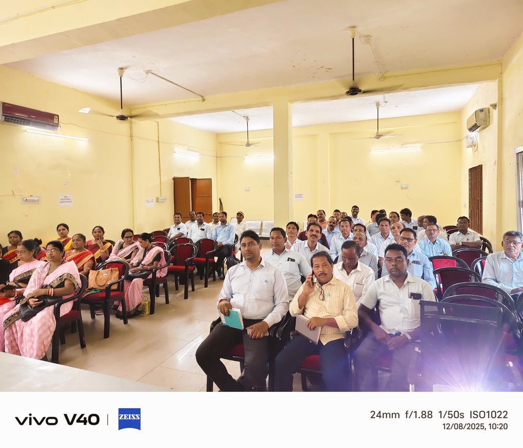 Equipping BLOs &amp; Supervisors with the skills for flawless voter list revision. Special Intensive Revision training completed w.r.t. 02-Bijepur AC
<a href="/ECISVEEP/">Election Commission of India</a> <a href="/OdishaCeo/">Chief Electoral Officer, Odisha</a> <a href="/DMBargarh/">Collector & DM, Bargarh</a>