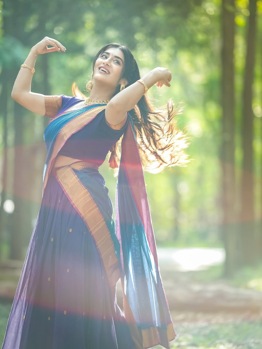 GyScomya4AMc5Zm?format=jpg&name=large