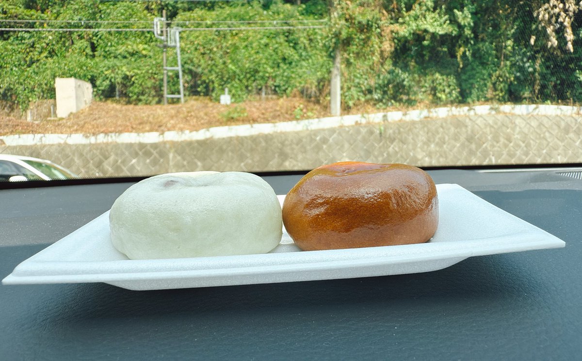 へそまんじゅう美味〜〜！！！！
ホカホカで粒あん好きには堪らん(*´﹃｀*)