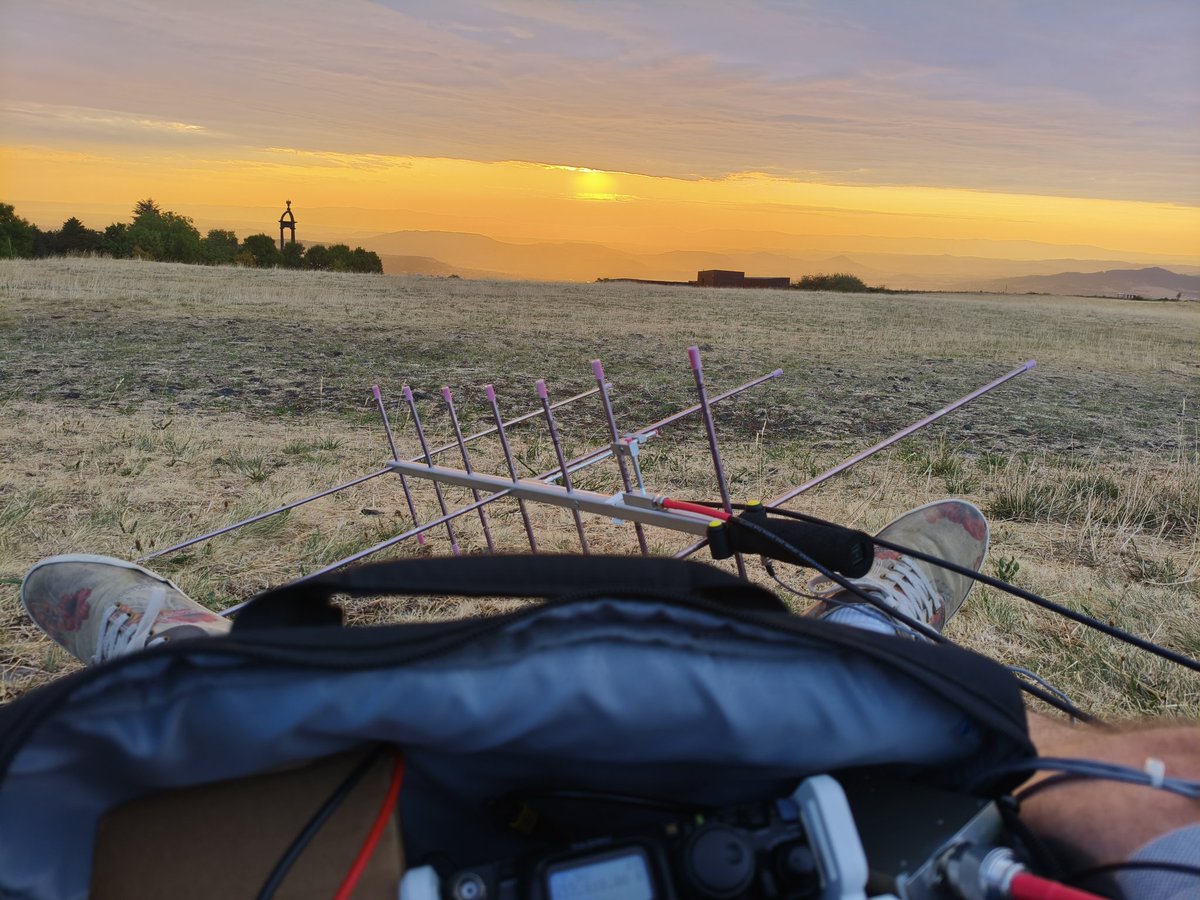 F4CIB JL1GYO tweet media