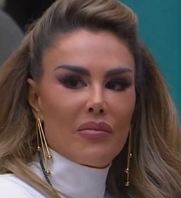 Cuanto a que <a href="/Ninelconde/">Ninel Conde</a> llora porque la nominaron? #LCDFMX3 #LCDLFMX #LaCasaDeLosFamososMx3 #LaCasaDeLosFamososMx