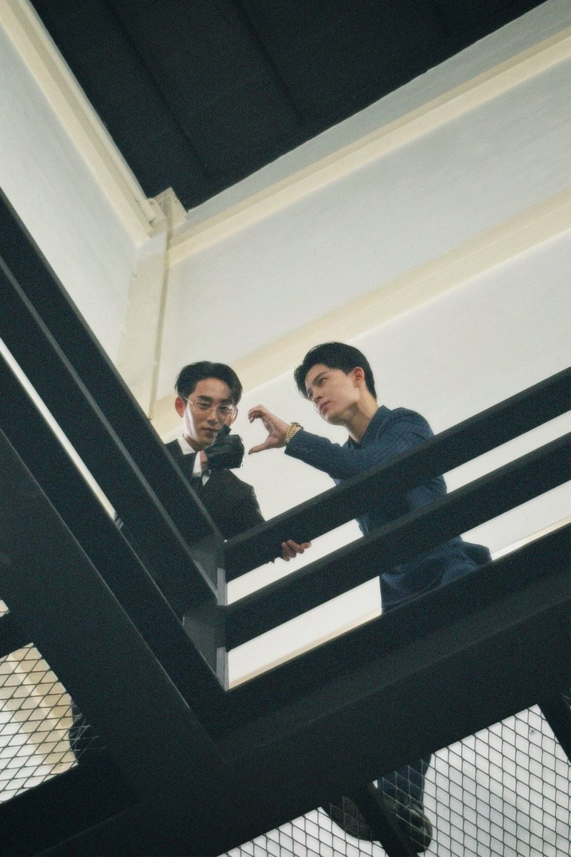 จงทายคำใบ้จากคุณธีร์และคุณโมกข์ 😂😆

#MeAndTheeSeries 

#MeAndTheeSeriesQ7