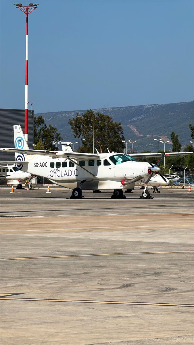 FL410 tweet media