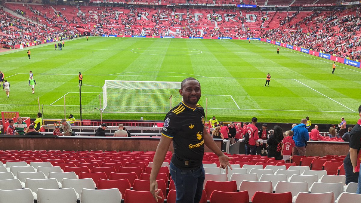 klinskay's tweet photo. Amazing atmosphere.  All the best for the new season. https://t.co/SpydsFjoxS