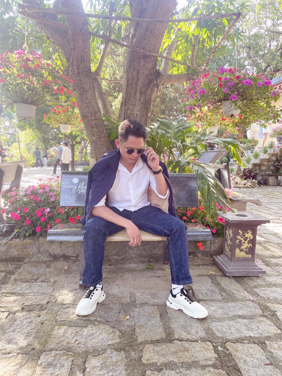 Behotlu069's tweet photo. @_fwbvn 
Khu Vực Nhơn Trạch Long Thành 
mình là Nam 95 
Cao 1m74
Nặng 70kg 
Mình tìm FWB trao đổi kín đáo sạch sẽ nhiệt tình . Mong hữu duyên bl zz :) https://t.co/c9UI2sgPeX