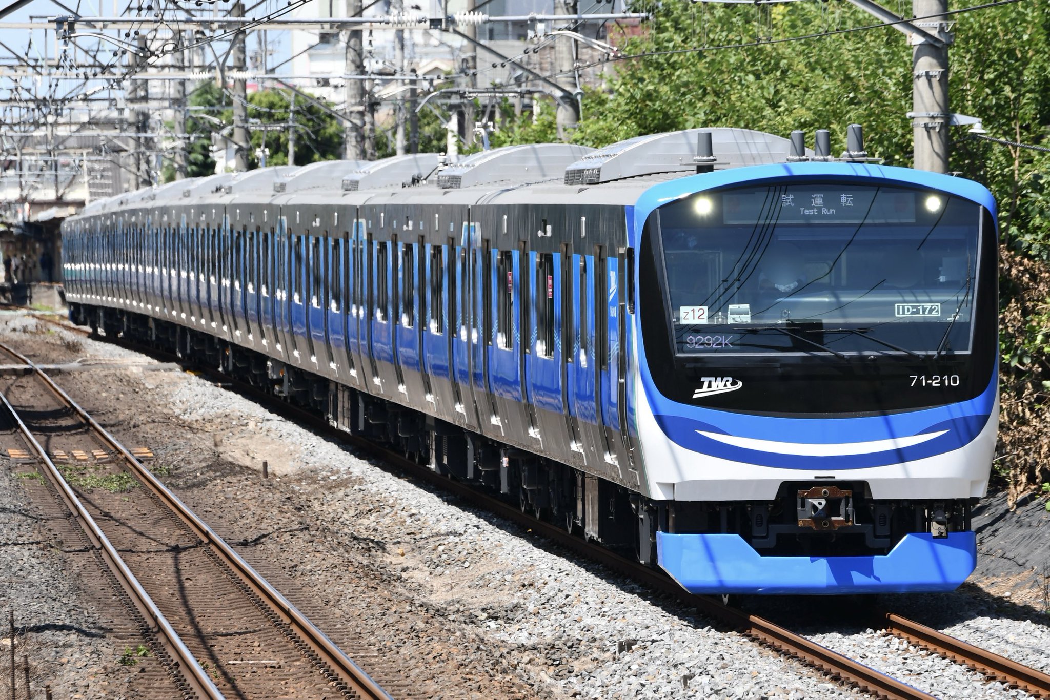 東京事変　スクープ生地(2メートル) 全方向が通行不可能！迷い込んだら絶望しながら戻るしかない