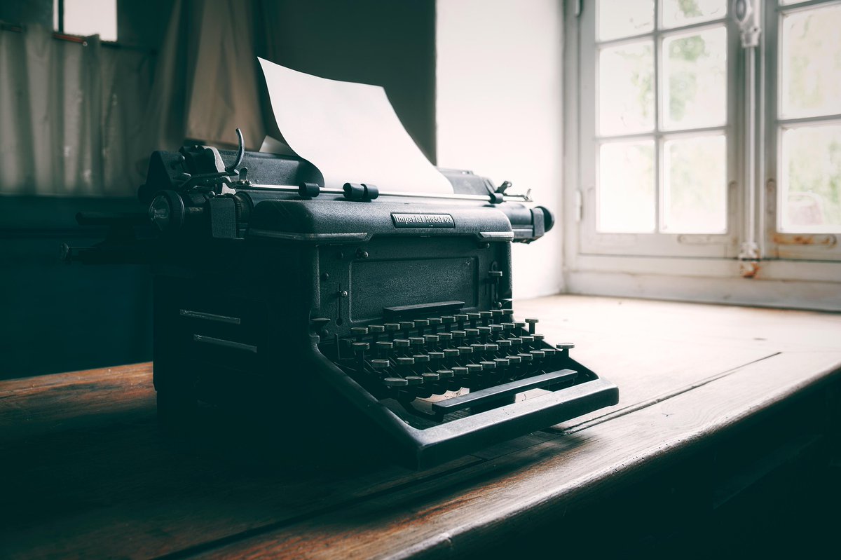 CodeWithEhsan's tweet photo. 🟣 One of the benefits of writing and periodically updating your #resume is that when you list all your skills on #paper, you get a clearer picture of your #strengths and #weaknesses. https://t.co/X81Rm4B7Az