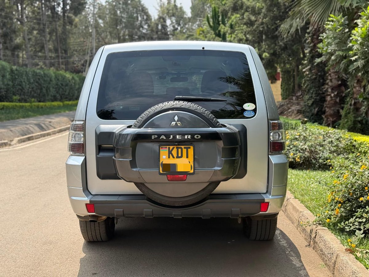 Michael (@jamtoka) on Twitter photo • 2018 Mitsubishi Pajero 🇯🇵 — V98W
• KSh4,550,000
• Fuel Tank: 88L
• 6-7km/litre 😅😅
• Location: Nairobi 🇰🇪 — Karen
• 0722979847
• sales@beyondtarmac.co.ke
• beyondtarmac.co.ke
• 3000cc Naturally Aspirated V6 Petrol — 6G72
- Multipoint Fuel Injection
- SOHC
- • 2018 Mitsubishi Pajero 🇯🇵 — V98W
• KSh4,550,000
• Fuel Tank: 88L
• 6-7km/litre 😅😅
• Location: Nairobi 🇰🇪 — Karen
• 0722979847
• sales@beyondtarmac.co.ke
• beyondtarmac.co.ke
• 3000cc Naturally Aspirated V6 Petrol — 6G72
- Multipoint Fuel Injection
- SOHC
-