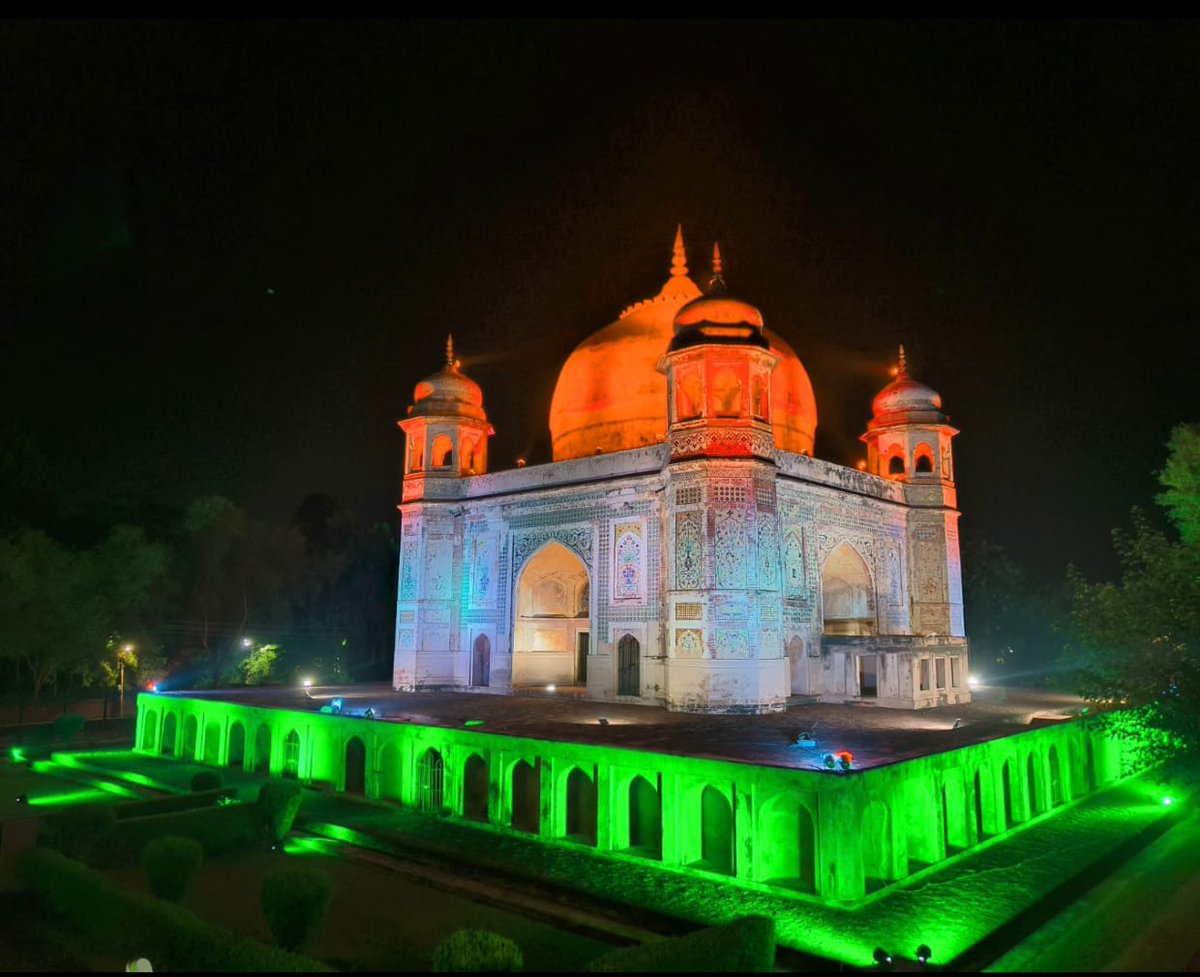 ASIChandigarh's tweet photo. Tricolour illumination of "Tomb of  Muhammad Momin and Haji Jamal,Nakodar", Jalandhar, Punjab by the ASI, Chandigarh held on 13.08.2025.The illumination will continue upto 15-16th Aug, 2025.
#HarGharTiranga2025 
#ArchaeologicalSurveyofIndia 
#MinistryOfCulture 
#monumentsofindia 
#tricolourillumination 
#jalandharheritage