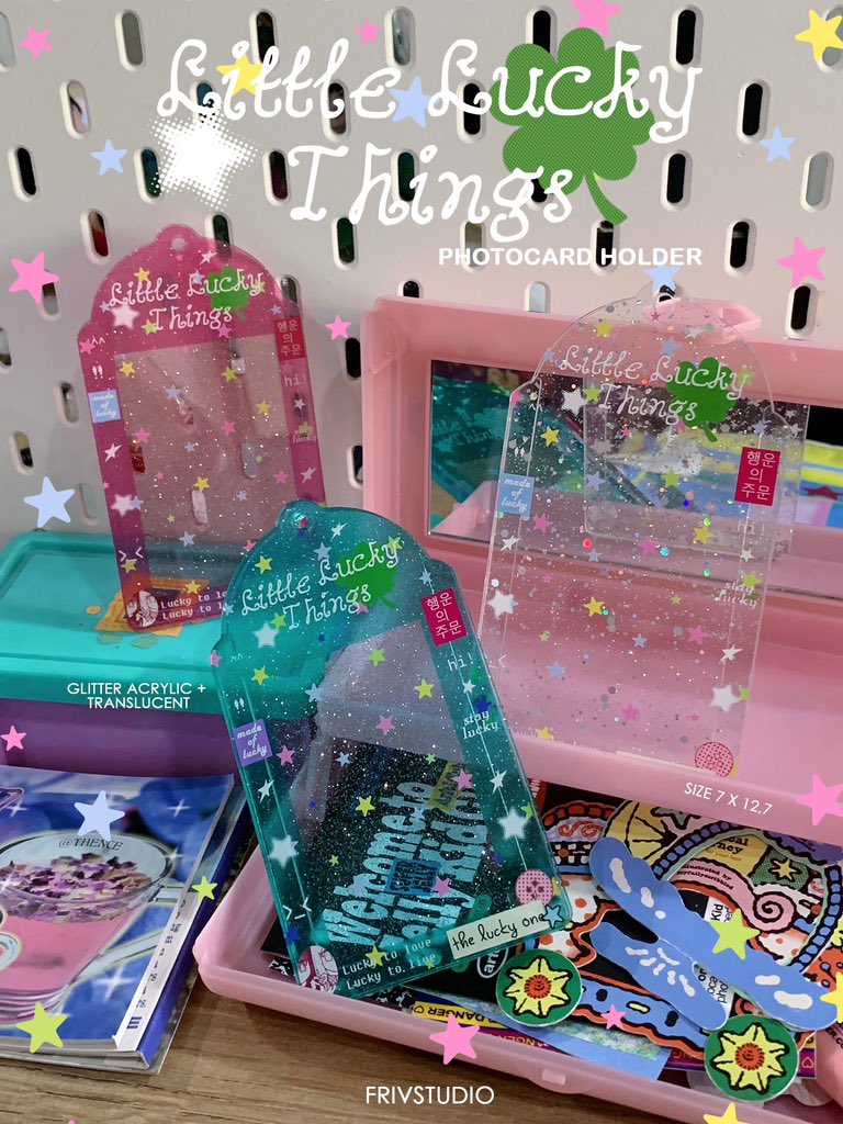 [☘︎RTs are appreciated ]      

hii 
i'm opening pre order for "Little Lucky Things"  Glittery Photocard Holderꕤ  
by <a href="/FRIVSTUDIO/">FRIVSTUDIO ⭐️Glittery Cahol📌</a> 

★ Acrylic 7mm (Glitter + Translucent)
★ Size 7 x 12,7 cm

PO period: 14 - 24 August

★ link : bit.ly/LuckyPCholder