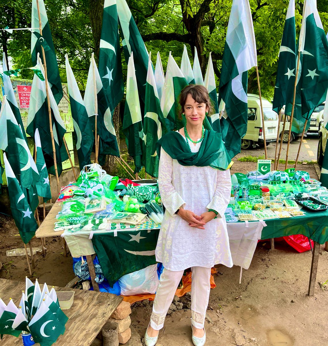 Alex Berg von Linde tweet media