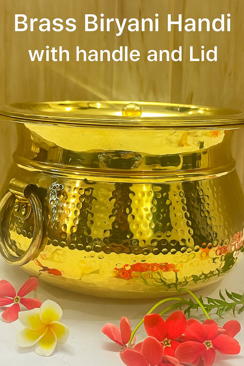 copper_expert's tweet image. Handcrafted Brass Biryani Handi with sturdy handles and a matching lid 

🛒 Buy Local • Support Handcraft
#BrassHandi #BiryaniLovers #TraditionalCookware #copperexpert #MadeInIndia #BuyLocal #KitchenGoals #IndianCooking #cookingskill #returngifts #diwali