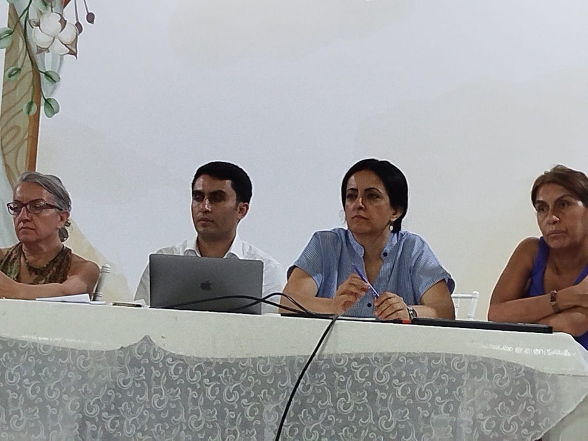 HdpSamsun's tweet photo. Dem Parti' nin başlattığı Barış ve Demokratik Toplum toplantıları kapsamında Hakkari vekilimiz Vezir Coşkun PARLAK,Merkezi Örgütlennme Komisyonu Eş Sözcümüz Elif BULUT, Kadın Koordinasyonu üyemiz Fatma KOÇYİĞİT'in katılımı ile toplantımızı gerçekleştirdik https://t.co/kmkm81x7Og