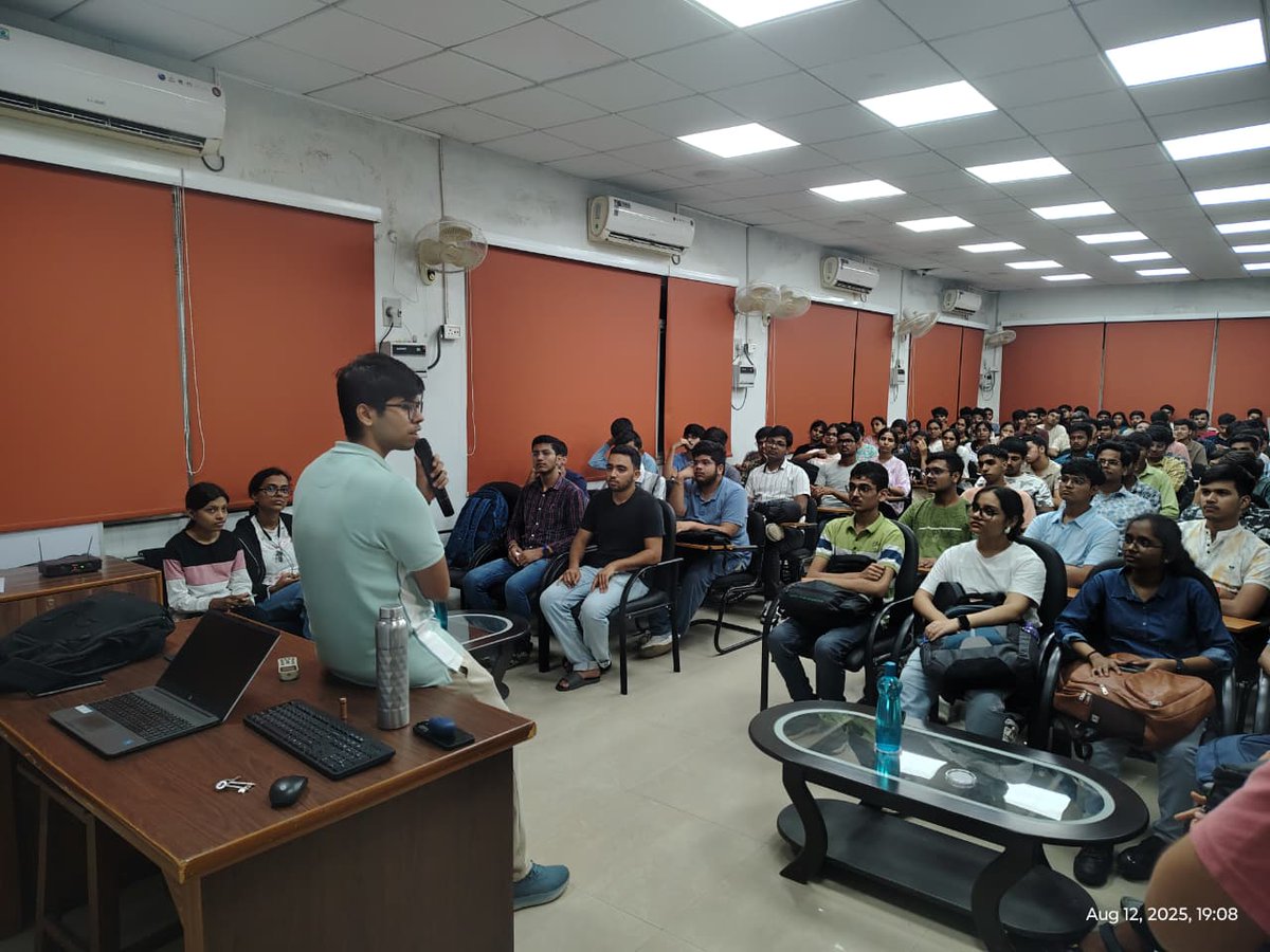 cse_iitism's tweet image. Exciting times ahead for the Class of 2025! 🎉 The WebCSE Induction on 12th Aug kicked off with energy, insights, and endless opportunities for first-years! 🚀  Get ready for more in the upcoming recruitment lectures! 🙌 #WebCSE #CSEDept #Induction2025
