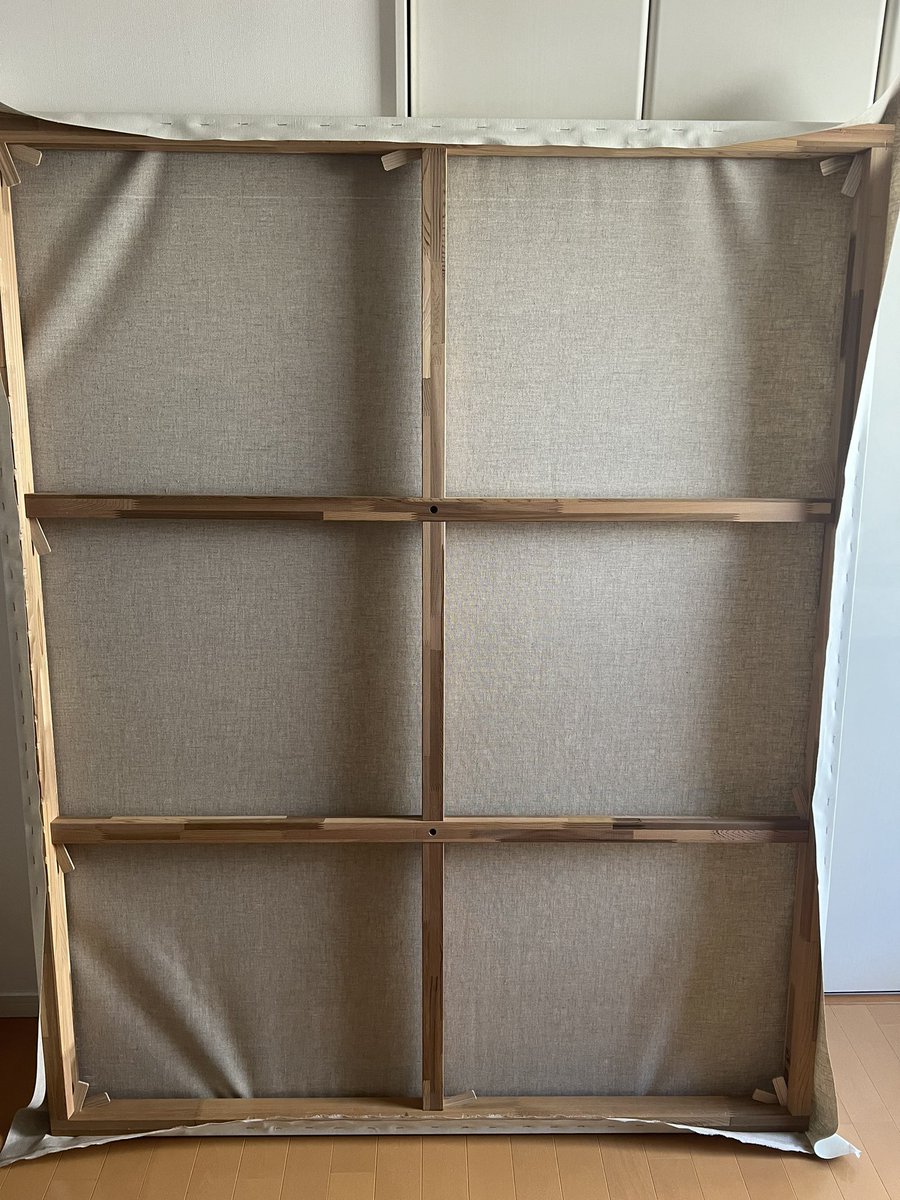 実は恥ずかしい話、大学修了してから100号以上を1枚も描いてなく、、、（在学中は130号が最高）
それはまずいんじゃないのかとこの頃思うようになっててとりあえず1枚描いてみようと思って張ってる。
何枚かは描いて次130号って感じでやってみる。