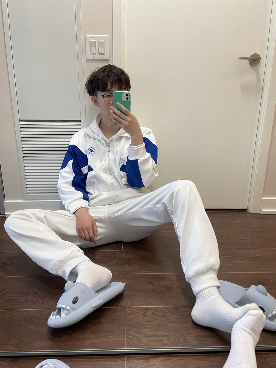 Hasuniform哈润枫 tweet media