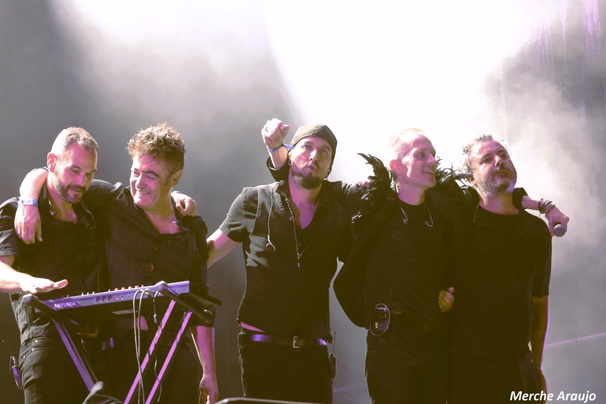 #NOVEDADES <a href="/Embusteros/">Embusteros</a>  brillan con luz propia en <a href="/sonoramaribera/">Sonorama Ribera</a>  con «Vértigo» …ngthemusiclovingthelife.wordpress.com/2025/08/11/emb…