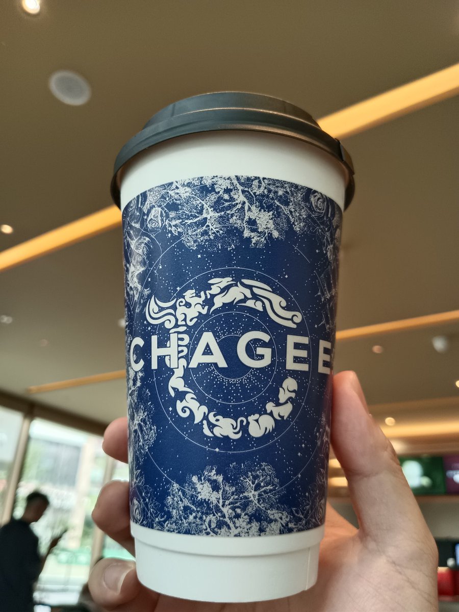 jackson_kung's tweet photo. 秋天的第一杯奶茶🧋
秋の一杯目ミルクティー🧋 https://t.co/PxTbVEQeP5