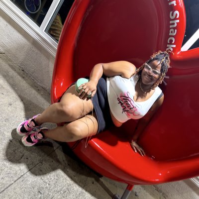 the_lizzard_'s tweet photo. #NewProfilePic https://t.co/lxjNIpfTcm