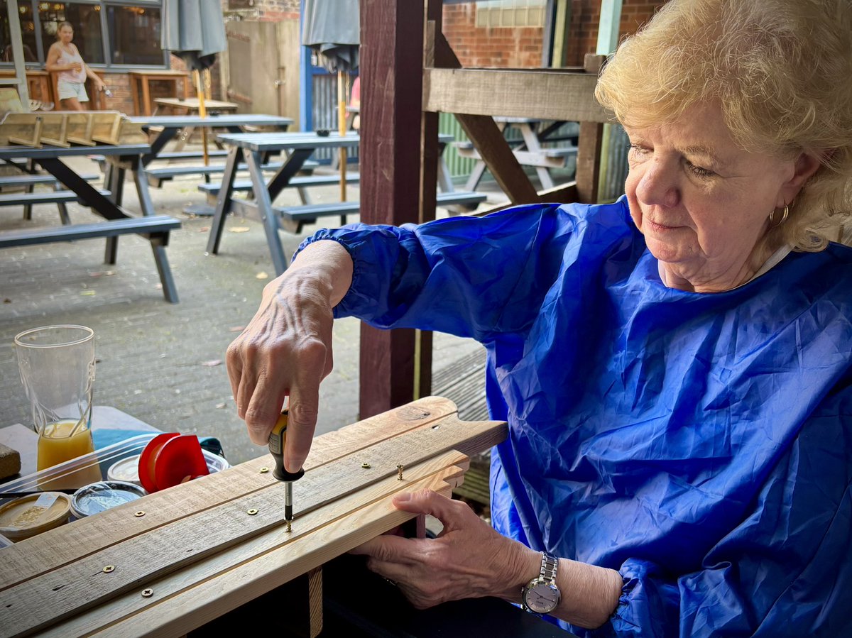 At #Burslem’s The Bull's Head, creating this iconic #Titanic themed bottle rack.

Celebrating the Brewery's 40th year, &amp; #stokeontrent’s #SOT100 anniversary, by #recycling their damaged pallets. Creating a #circulareconomy &amp; tackling #climatechange through community activities.