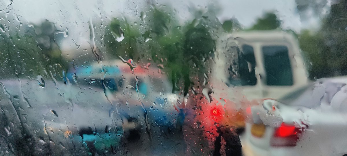Nikita (@nikitara) on Twitter photo It's pouring in Delhi & there are terrible traffic jams all over. Expected!
What isn't expected is for people not letting the ambulances pass. A grid is formed by uncivilized people who want to move, worsening the grid. The ambulances are stuck. Sirens wailing away. <a href="/dtptraffic/">Delhi Traffic Police</a> It's pouring in Delhi & there are terrible traffic jams all over. Expected!
What isn't expected is for people not letting the ambulances pass. A grid is formed by uncivilized people who want to move, worsening the grid. The ambulances are stuck. Sirens wailing away. <a href="/dtptraffic/">Delhi Traffic Police</a>