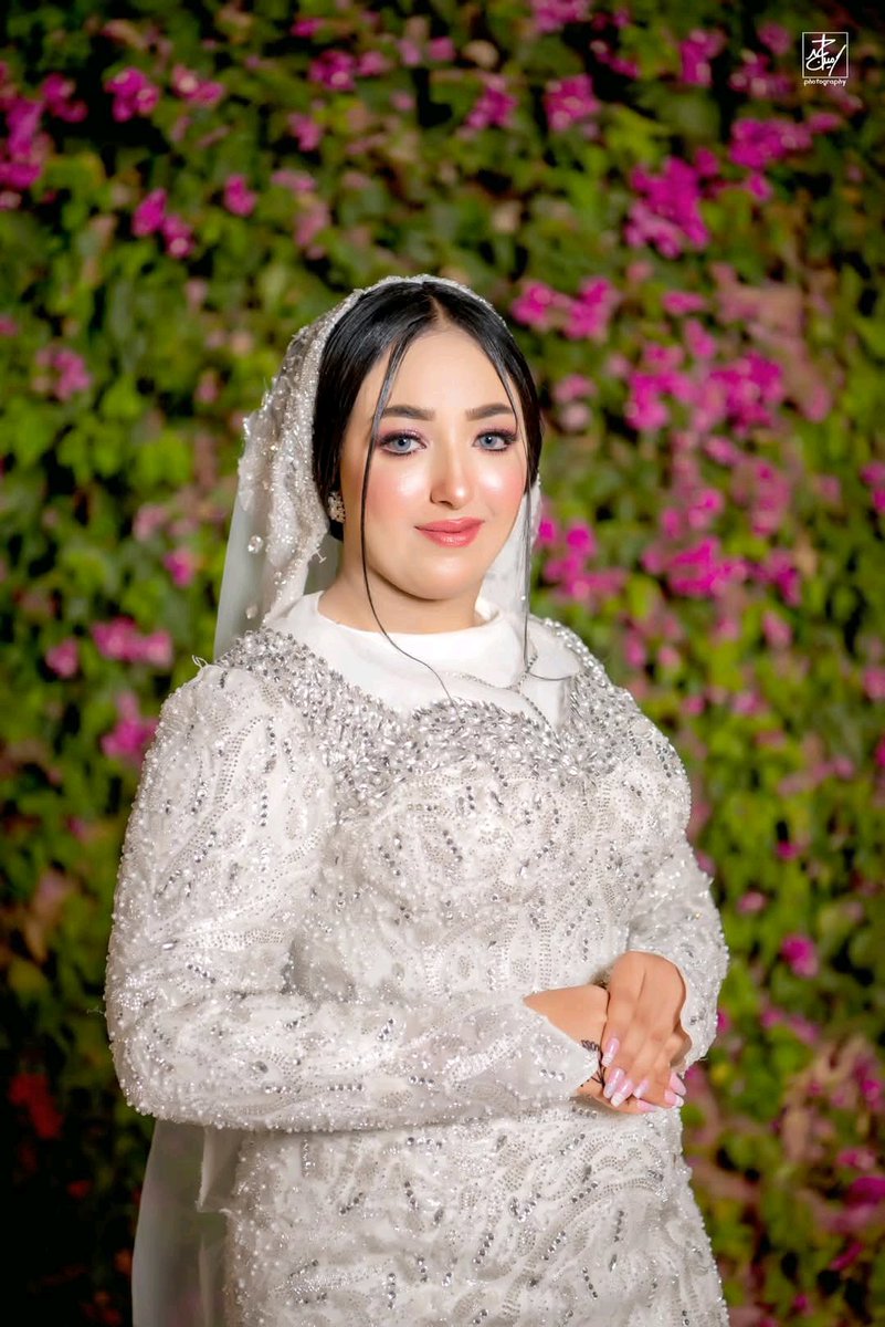 LxApn's tweet photo. بي صراحه  حتى لحمه الف مبروك لي فشخه دي لسه مفشوخه امبارح  عليه عدله طيز يالهوي ياريتك كانتي كلبتي امممممم تاكل بت ليه 
#الملكه_غاده_هانم https://t.co/1NTQkWod31