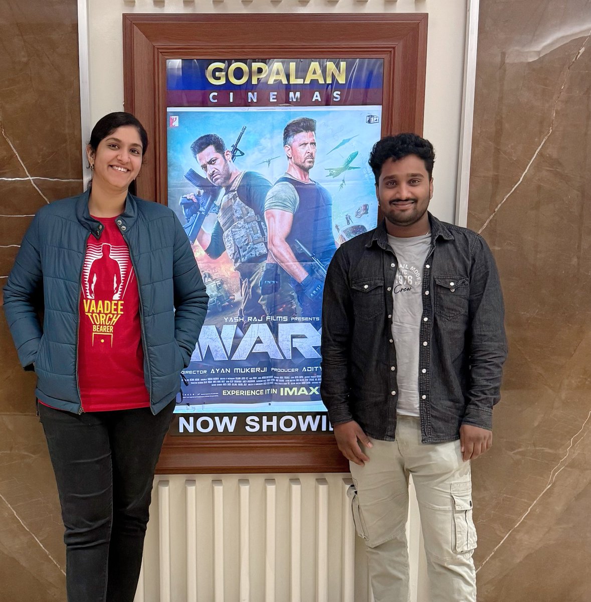 TheGameAnimator's tweet image. My Tiger @tarak9999 doesn’t just act, he commanded the screen. 

Tiger is roaring, fans are soaring! If you haven’t seen War2 first show, are you even alive? 
#War2Celebrations #ManOfMasses𝐍𝐓𝐑 #JaiNTR #War2 
#War2Review