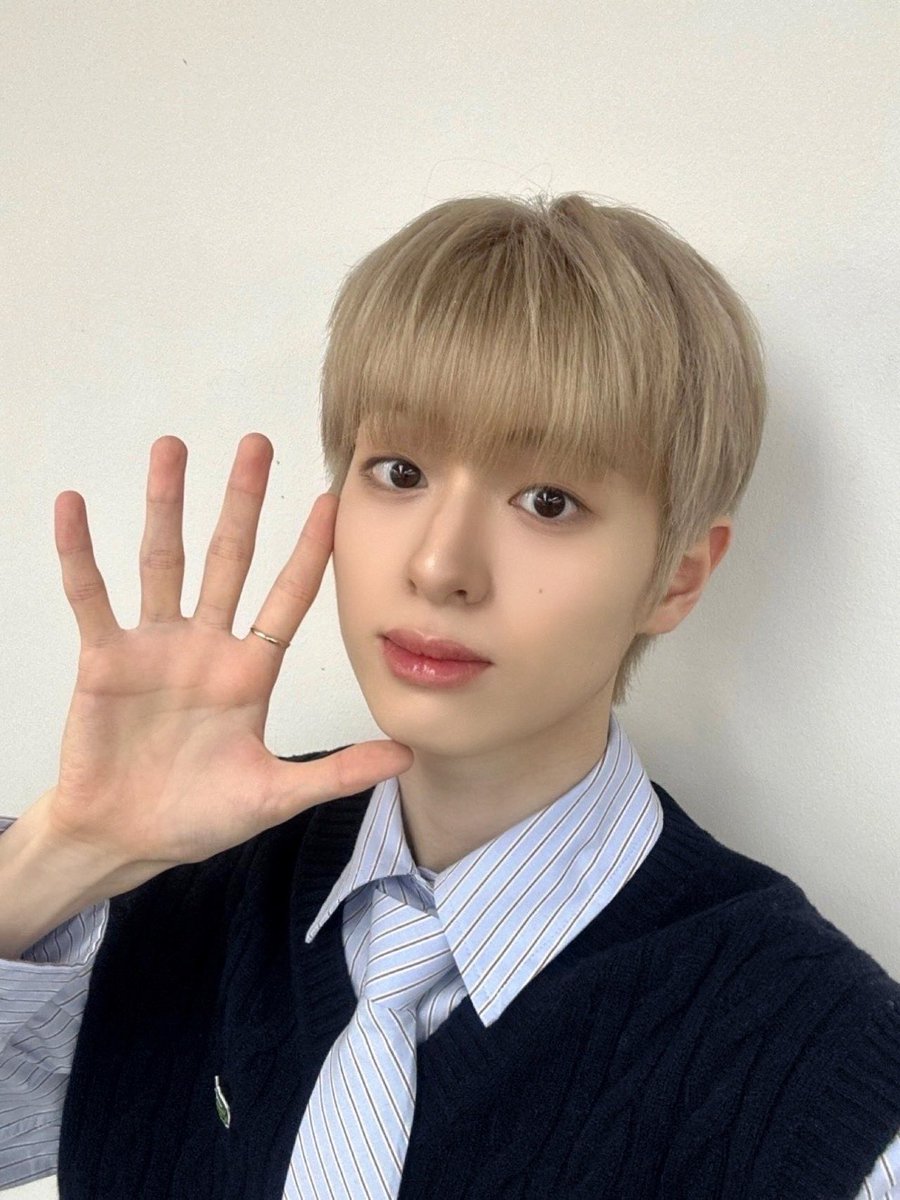 [#장현준] ✌️✋👊📸