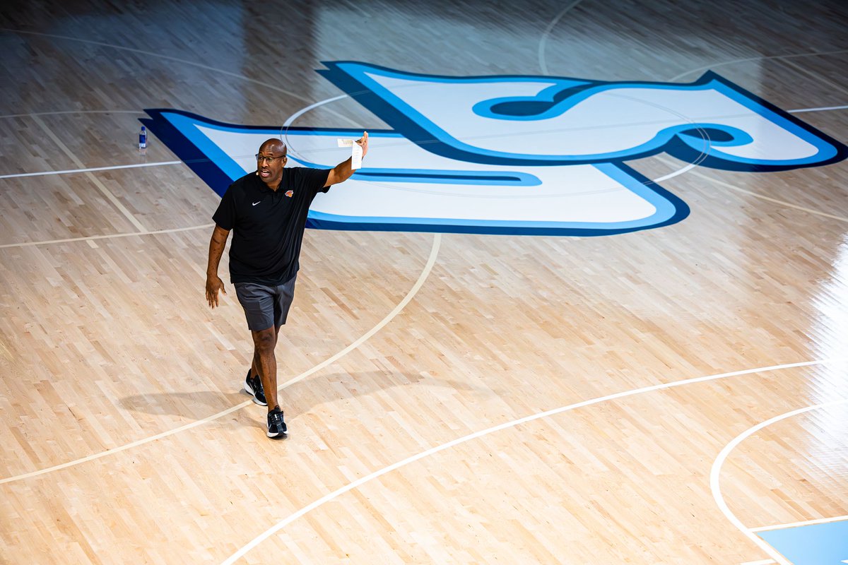 San Diego Men's Basketball tweet media