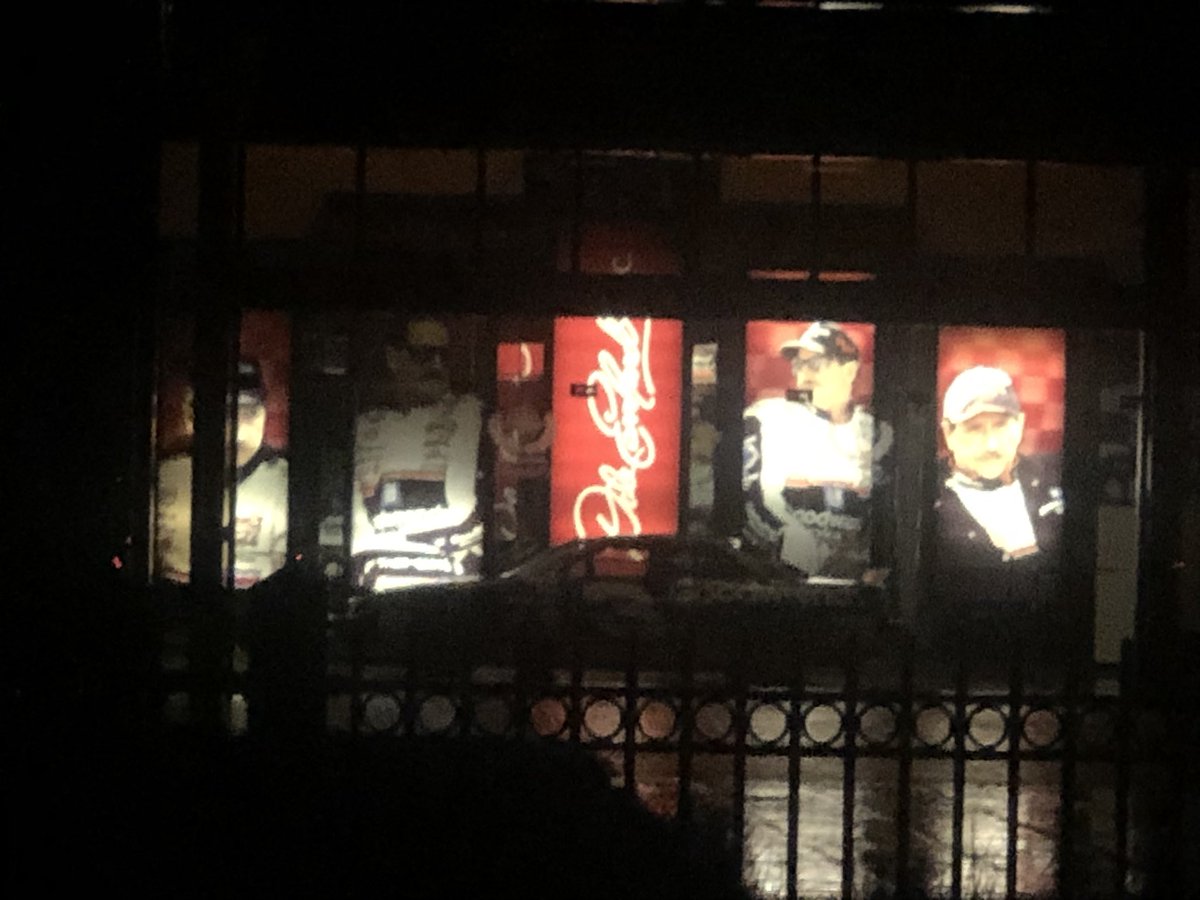 dei is equal parts badass/somber/eerie all lit up at 2am in the rain