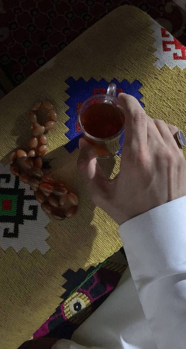 سأحبك حتى تمل مني وان مللت مني اخبرني لأجل احبك من جديد 

              🌹صباح الخير واشياء اخرى🌹