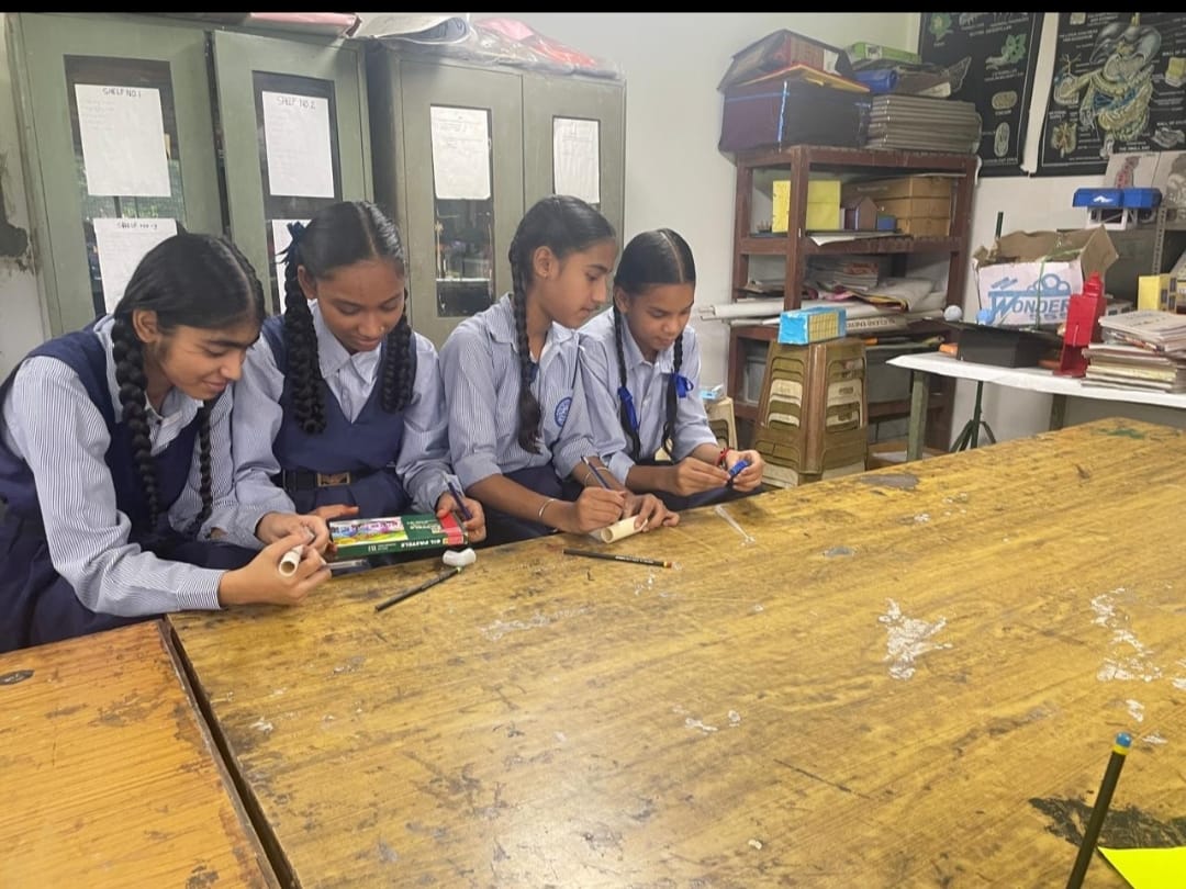 gmhs42's tweet photo. Tinkering lab activities
Students created a vacuum cleaner
@atalinnovationmission
@aimtoinnovate
#insertMTDTAG
@NITIAayog
@SchoolEduChd https://t.co/vVs1K9CutL
