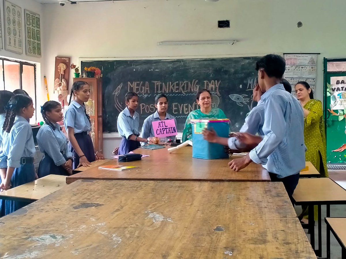 gmhs42's tweet photo. Tinkering lab activities
Students created a vacuum cleaner
@atalinnovationmission
@aimtoinnovate
#insertMTDTAG
@NITIAayog
@SchoolEduChd https://t.co/vVs1K9CutL