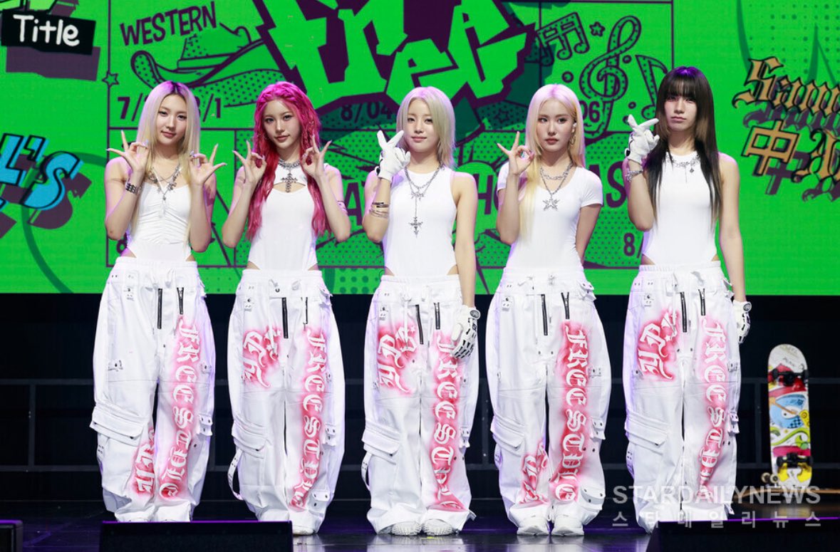 GySt7e3X0AIcpkd?format=jpg&name=medium