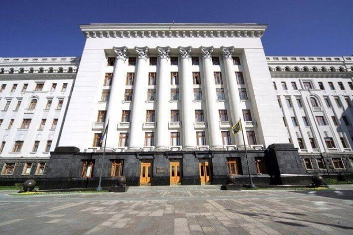 theUBN's tweet photo. Which industries in #Ukraine generate the most revenue for the budget? According to the results of the first seven months of the year, the largest share of taxes, fees, and payments to Ukraine's budget comes from the following industries: #ProcessingIndustry - 17.2%; wholesale and retail trade, as well as vehicle repair - 16.6%; public administration and #defense, along with compulsory social insurance - 11.8%; financial and insurance activities - 10.3%.
