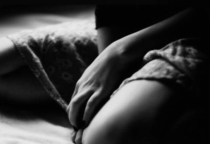 Sapersi sentire.
Sentirsi sfiorare.
Senza sosta
Senza tregua.
Sentirsi.
Sapersi.
🪷❣️

LuanaDonati