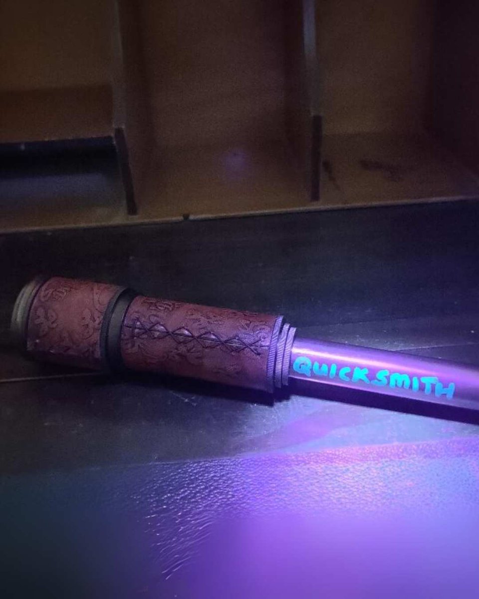 lorisowen tweet media