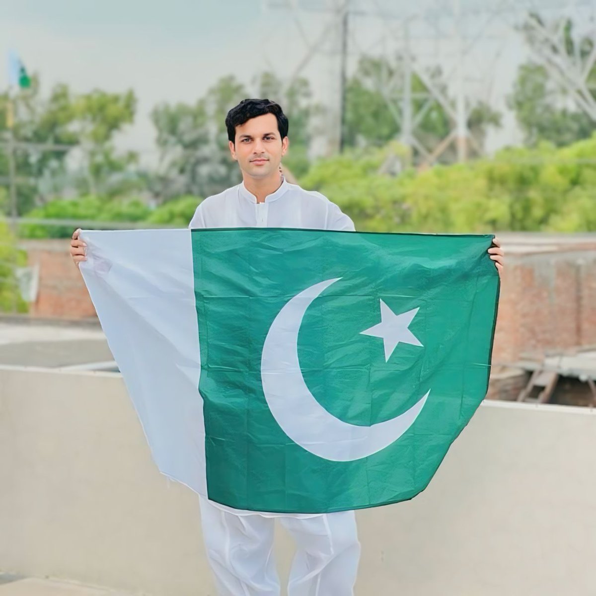 msufyanbasra's tweet photo. خدا کرے کہ میری ارضِ پاک پر اترے 
وہ فصلِ گل جسے اندیشہء زوال نہ ہو 🇵🇰
#IndependenceDay2025 #pakistanzindabad1947 https://t.co/Jf8mjL00Aq