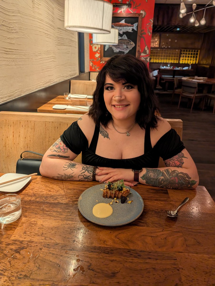 As anyone who's met her knows, Lauren is so incredibly kind and thoughtful to everyone to an extent I can't convey in a tweet. It is such an awesome privilege to call her my girlfriend and to have her close in my life, she is so so deserving of a happy birthday❤️😻🎉🎂