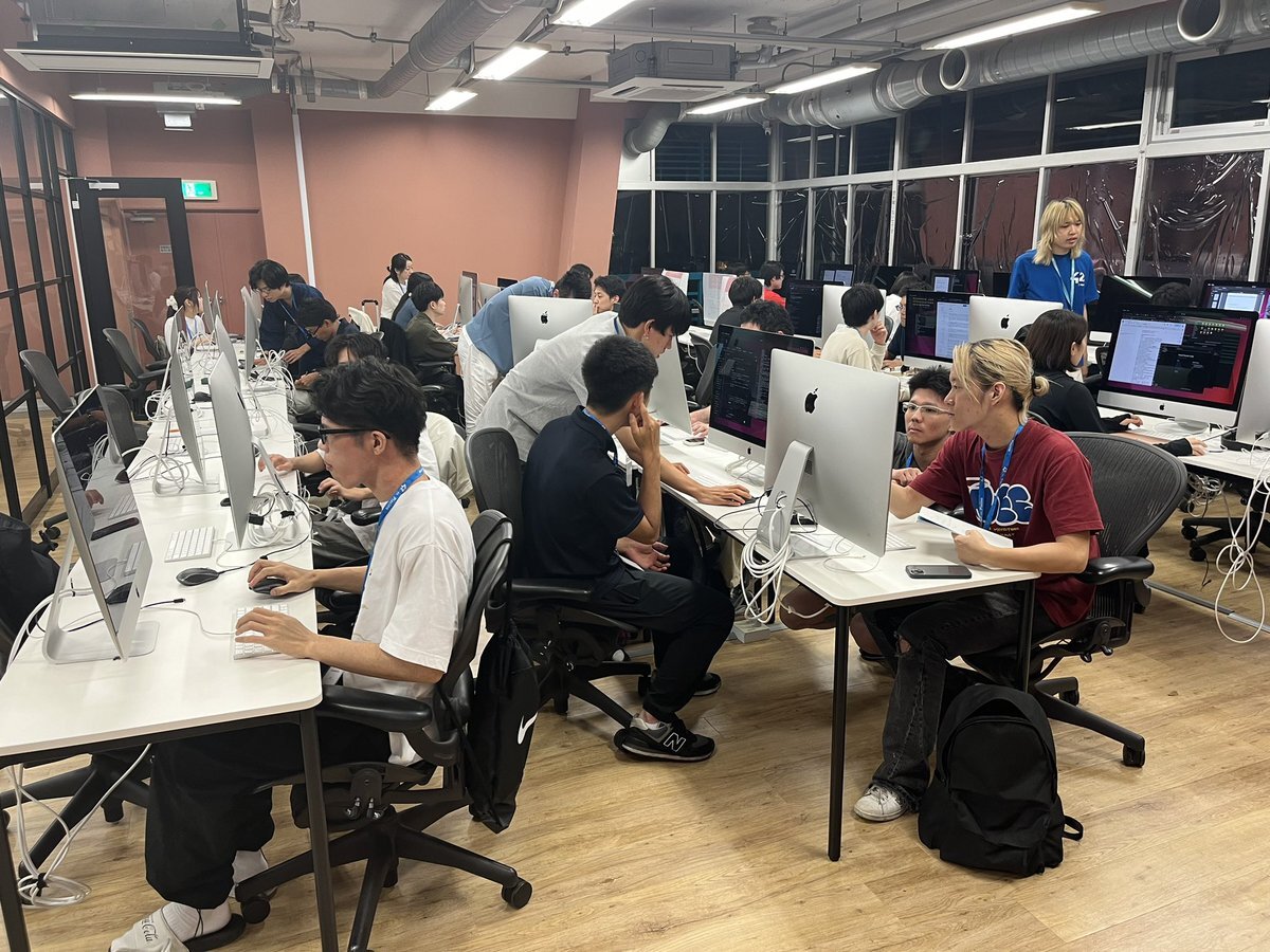 42_tokyo's tweet photo. 【9月入学試験「Piscine」受験者募集中！】

「Piscine」は24時間オープンのキャンパスに4週間通いながら、コーディングの基礎課題に臨む試験です。

✅受験条件
①エンジニア適性テストに合格
②学校説明会に参加

8月の学校説明会は残り2回！
 8/16(土)18:00-
 8/28(木)18:00-

詳細はこちら👇 https://t.co/r5JvLLN05U