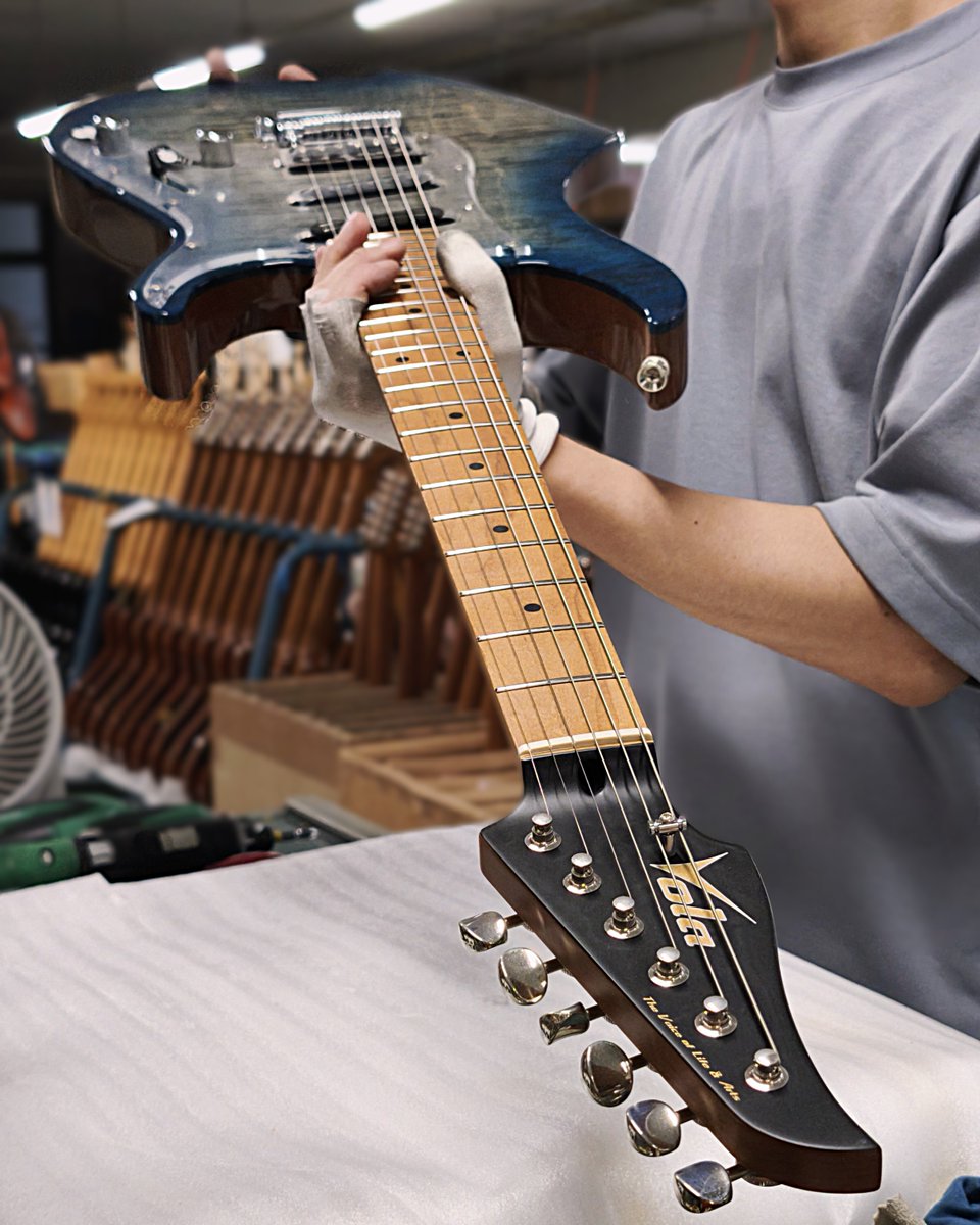 GUCCI　Vola Guiter OZ TNC 美品 GUCCI Vola Guiter OZ TNC 美品 Yahoo!オークション - mmさんの
