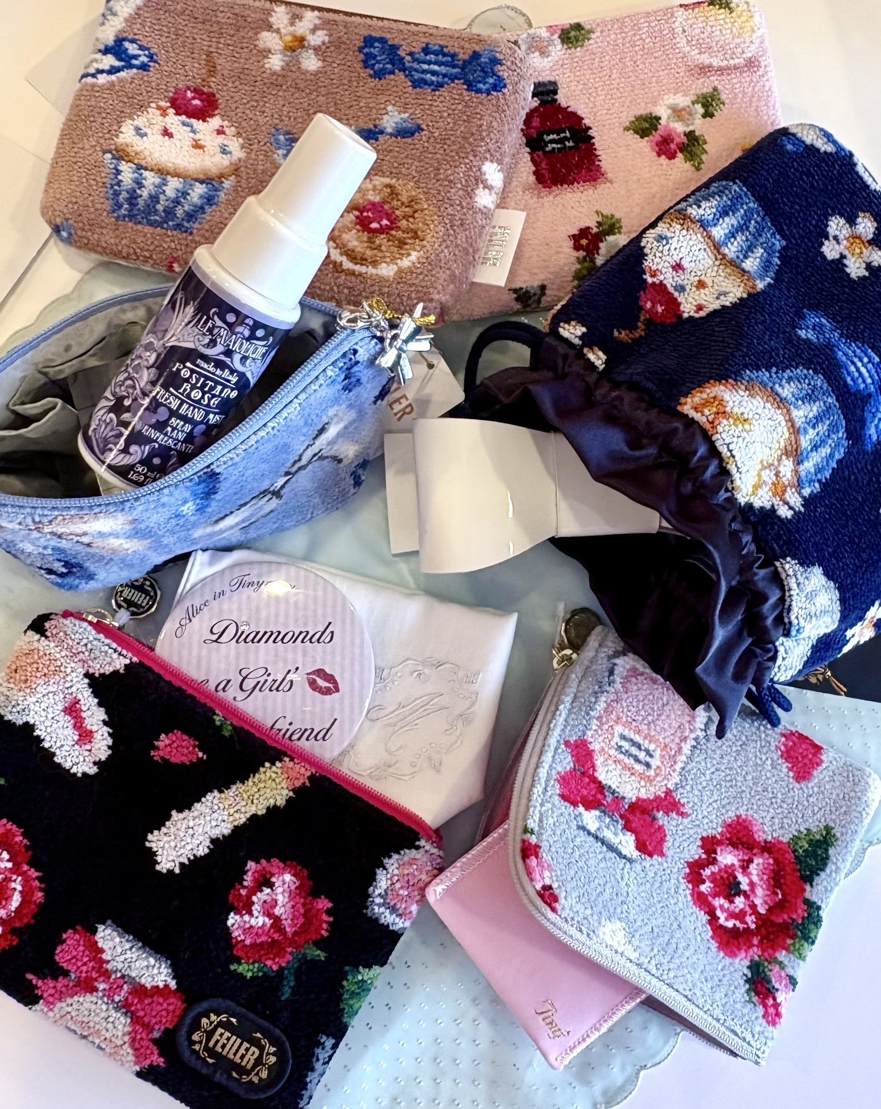 アクセサリー Alice in tiny room / TinyQueenNecklace アクセサリー Alice in tiny room / TinyQueenNecklace ☆ Alice